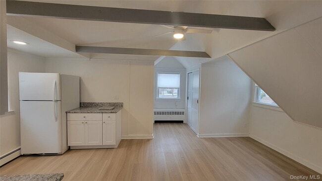 Photo - 50 Deepdale Dr