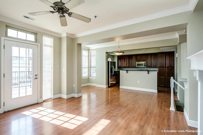 Building Photo - 2580 17th St Unit 302 Rental