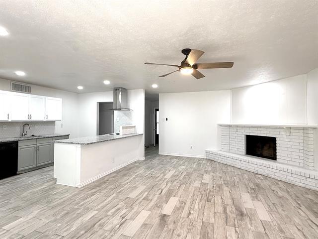 545 Oldbridge Dr