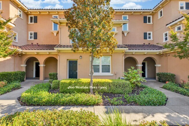 Photo - Great 1 bedroom/1.5 Bath in Westlake Villas! Unit 3004