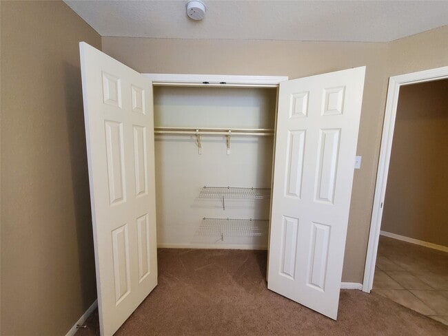 Photo - 3514 Apple Glove Dr