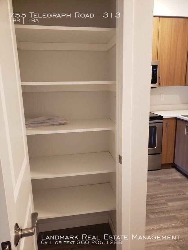 Francis Park, Premiere Bellingham Living
