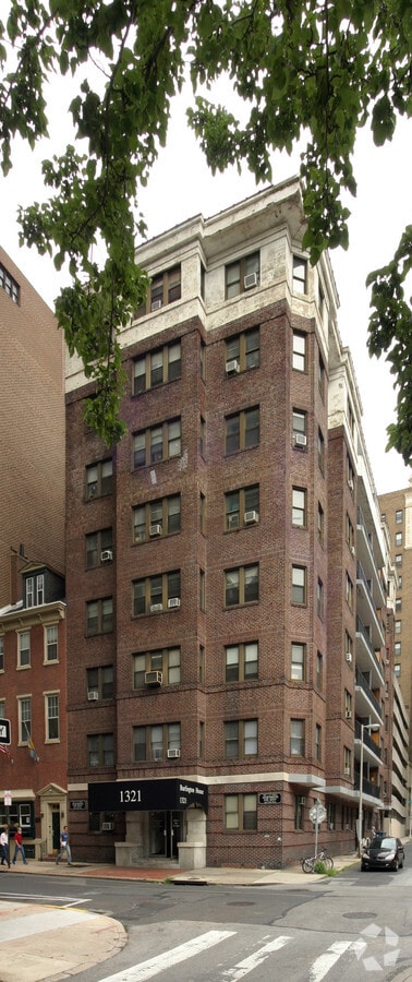 The Burlington House Apartments - The Burlington House Apartments