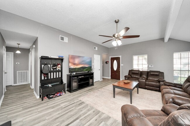 Photo - 11031 Kirkmead Dr