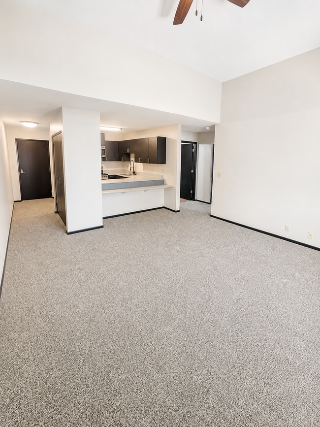 Photo - Lincoln School Apartments