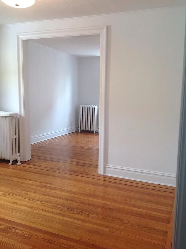 Photo - 53 Cooper Pl