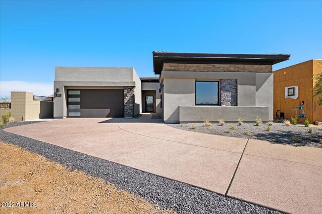 Building Photo - 12387 E Black Rock Rd