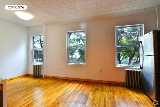 Building Photo - 129 Columbia St Rental