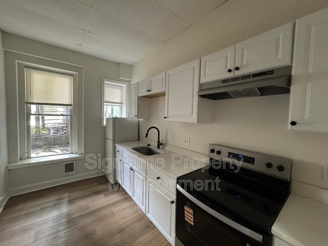 Building Photo - 40 N Conococheague St Unit Apt 1