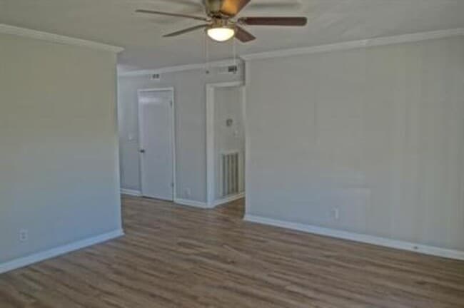 Photo - 2903 Bayless Dr SW