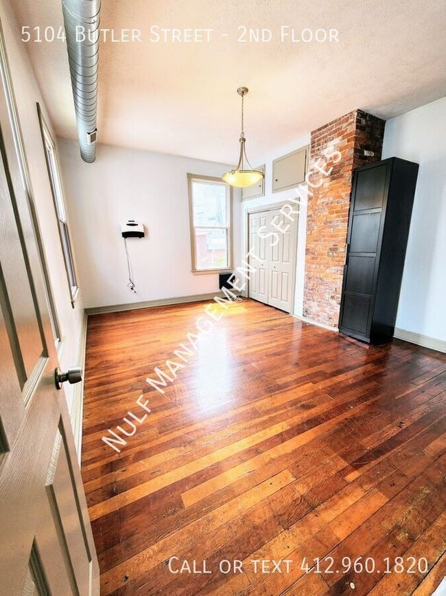 Photo - 5104 Butler St Unit 2nd Floor