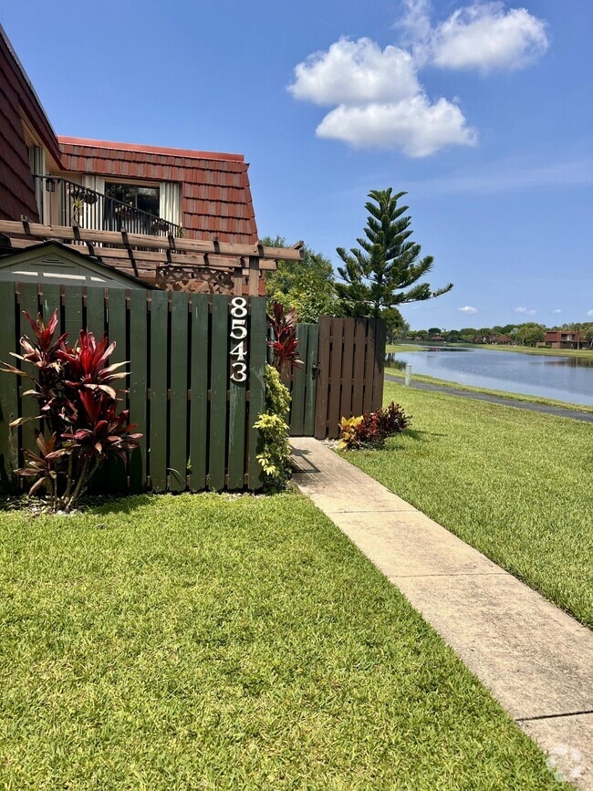 Building Photo - 8543 Boca Rio Dr Rental