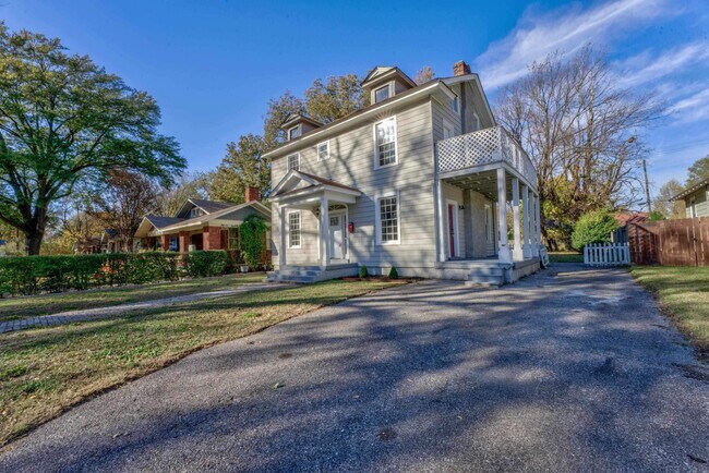 Photo - 1844 Oliver Ave