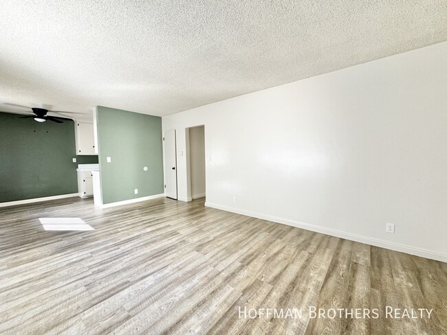 Photo - 6729 Cleon Ave Unidad 2