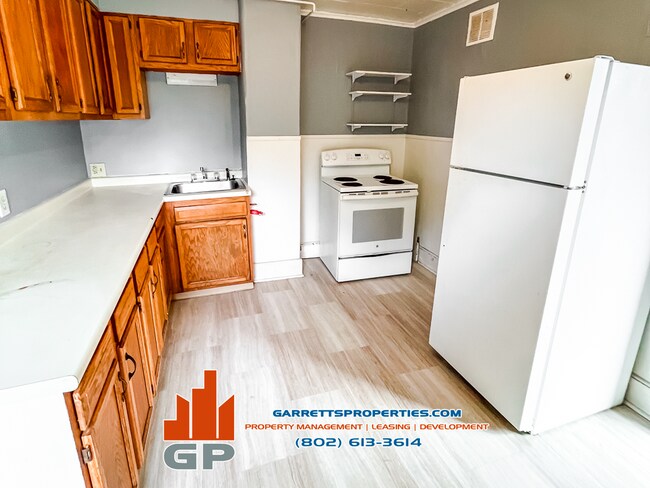 78 Elm St Unit 4