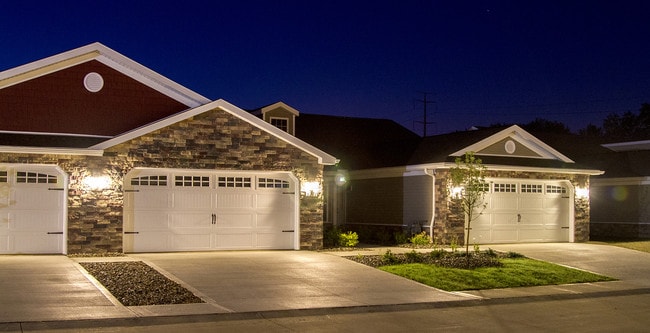 Photo - Redwood Macedonia