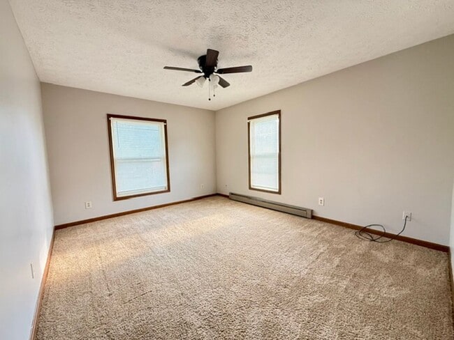 Photo - 350/352 E 9th Street Unit 352