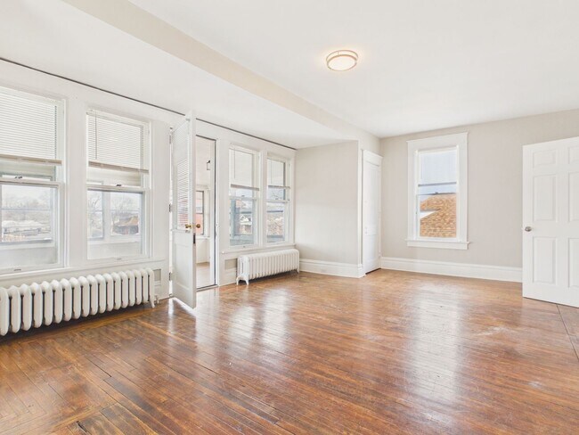 Photo - 2333 N 3rd St Unit 2