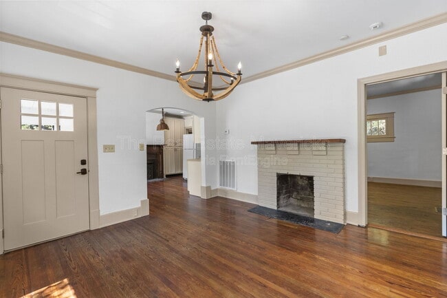 Photo - 819 Federal St