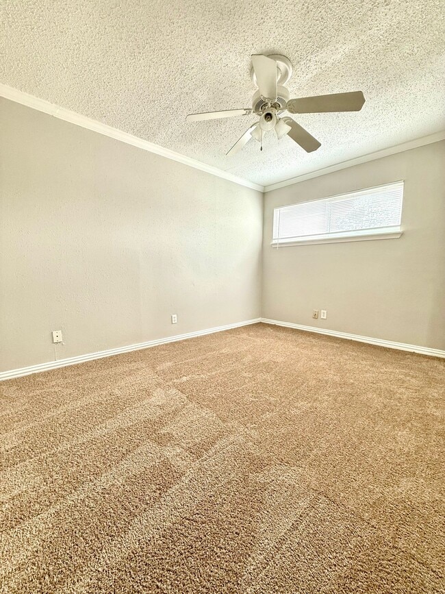 Photo - 1518 Wirt Rd Unidad 1