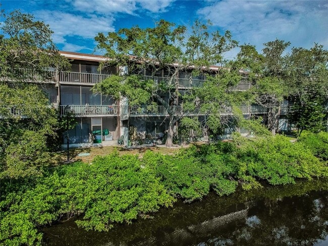 Photo - 9001 Tudor Dr Unit H107