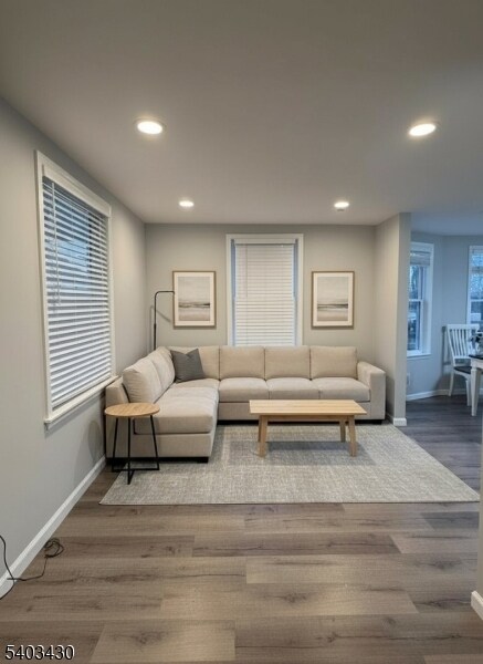 Photo - 49 Blaine St