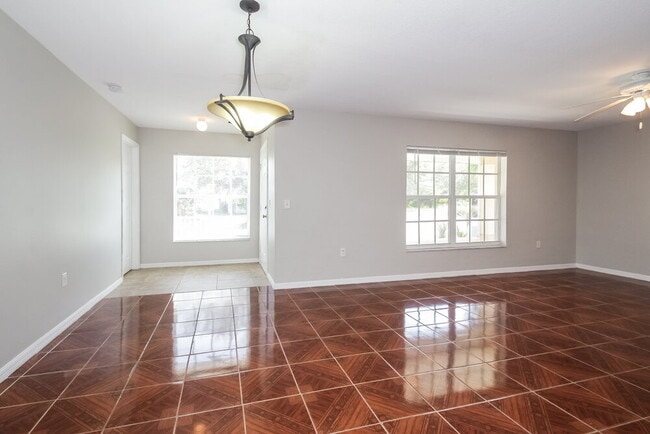 Photo - 10404 Summerview Cir