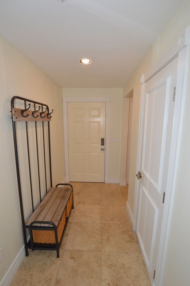 Photo - Beautiful and Bright Furnished, 1 Bd / 1 Ba  Condo w/ Pool View