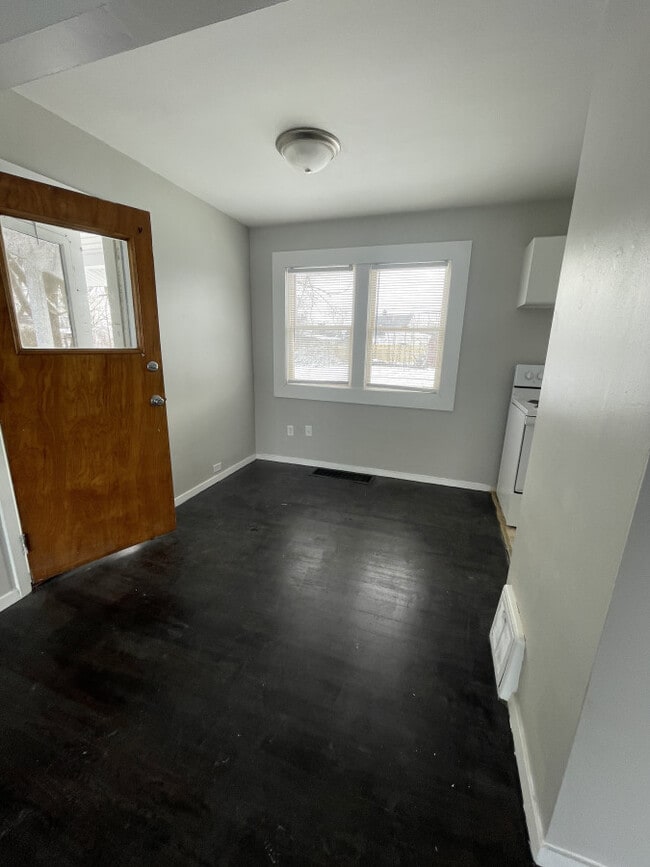 Photo - 4432 Huron Cir