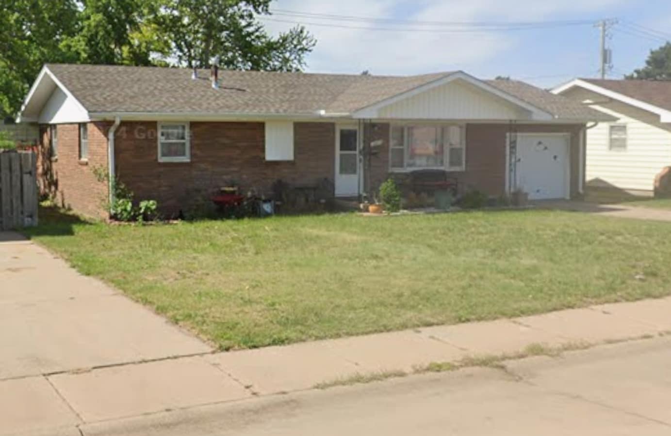 3 Bedroom, 1 Bathroom House with attached ... - 3 Bedroom, 1 Bathroom House with attached ...