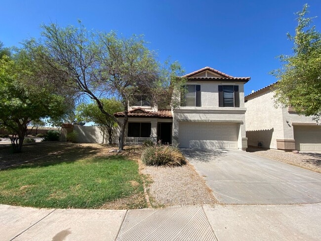 Building Photo - 5 Bedroom Home in Prime Gilbert Location!
