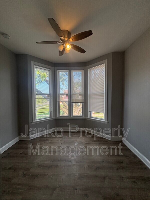 Photo - 6606 S Evans Ave