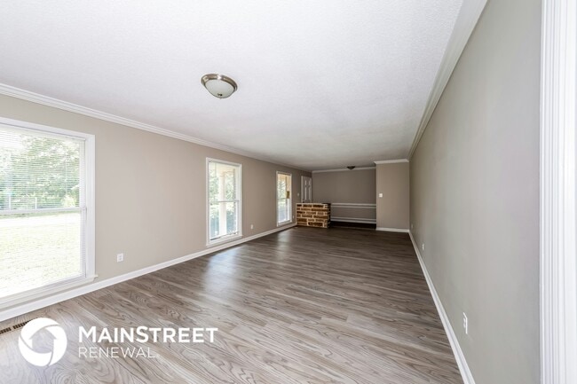 Photo - 2144 Etowah St