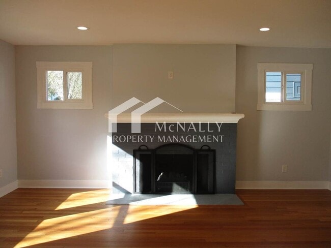 Photo - 505 N L St Unidad B