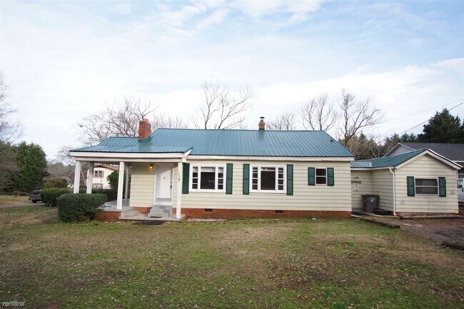 Photo - 4 br, 1.5 bath House - 138 Rasor Drive