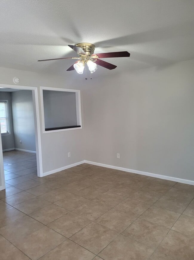Photo - Haymont Area -2 Bedroom Town home for rent!