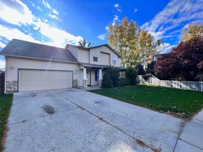 Photo - 3137 W Pudu St