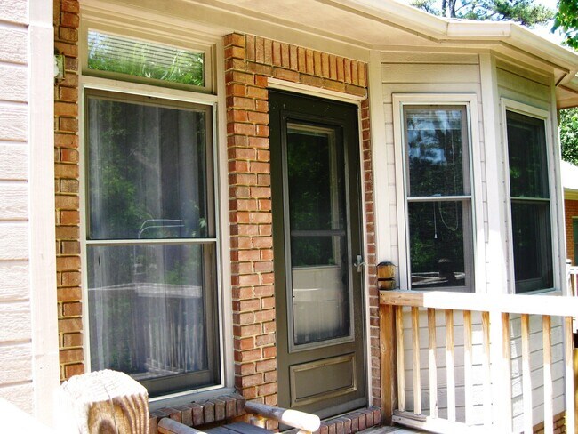 Photo - Convenient 3BR/2BA in Homewood