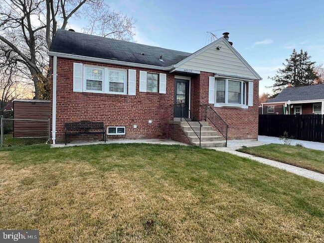 Building Photo - 4903 N Barnaby Ln Rental