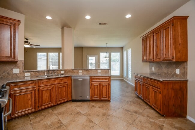 Photo - 13027 Sweetgum Shores Dr