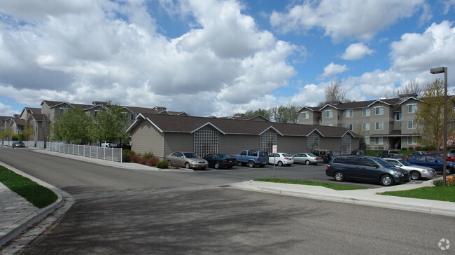 Photo - Logger Creek at Parkcenter