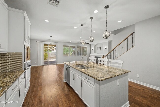 Photo - 4421 S Washington St