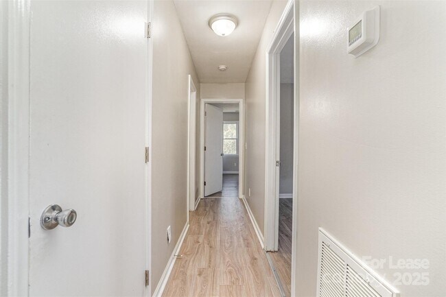 Photo - 6165 Meadow Rose Ln