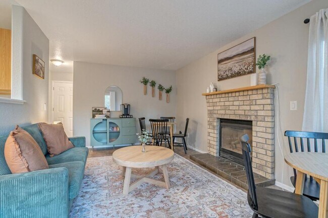 Photo - 13031 Dexter St