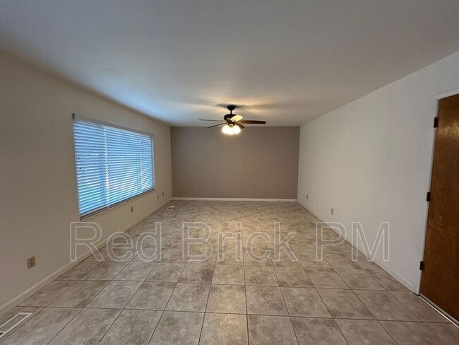 Photo - 3355 San Fernando Ct