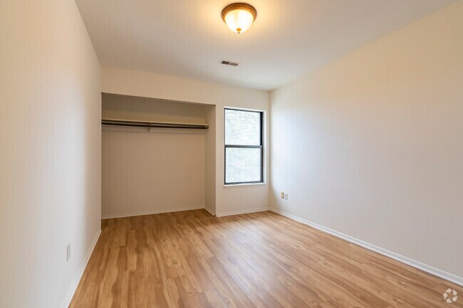 2BR, 1 BA - 750SF - 2nd Floor - Bedroom 2