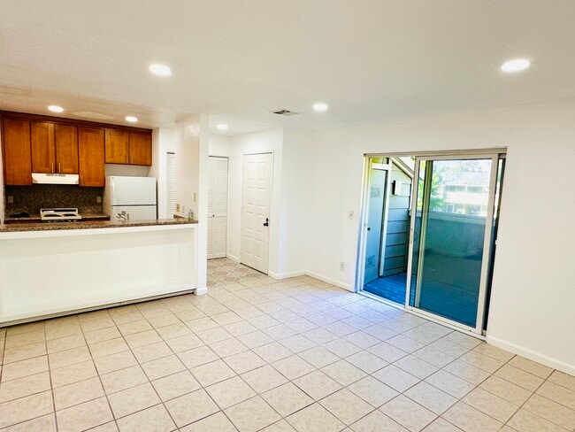 Photo - 73 Castlebridge Dr Unit Castlebridge Dr San Jose