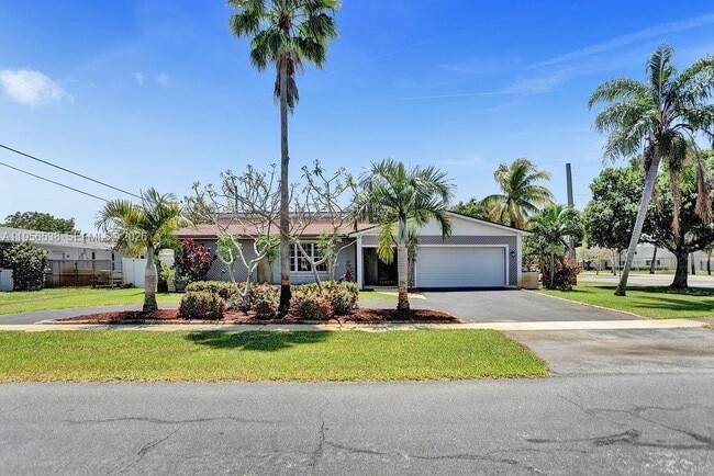 Photo - 5380 SW 8th Ct