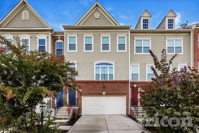 Building Photo - 1032 Pultney Ln