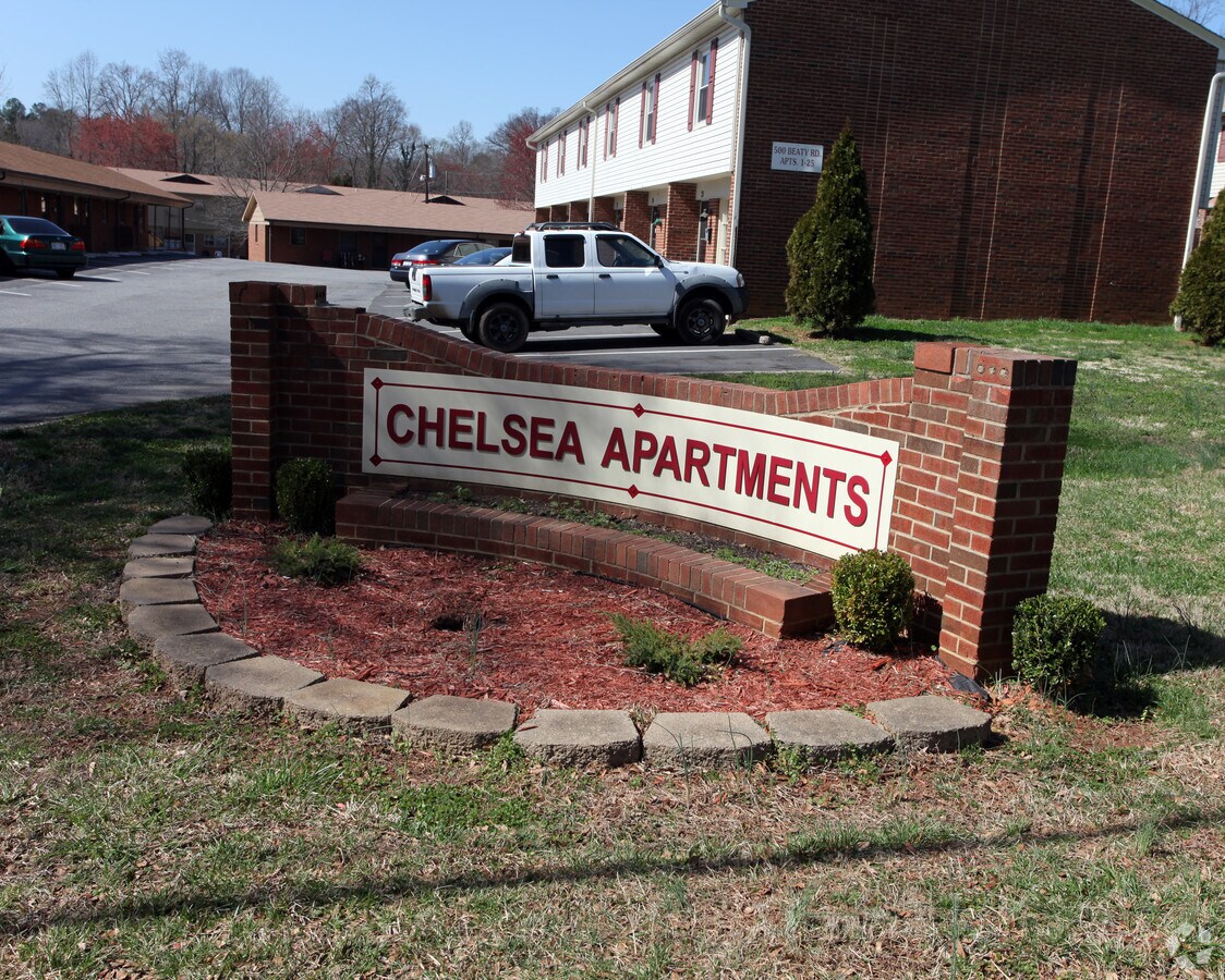Entrance - Chelsea Apartments